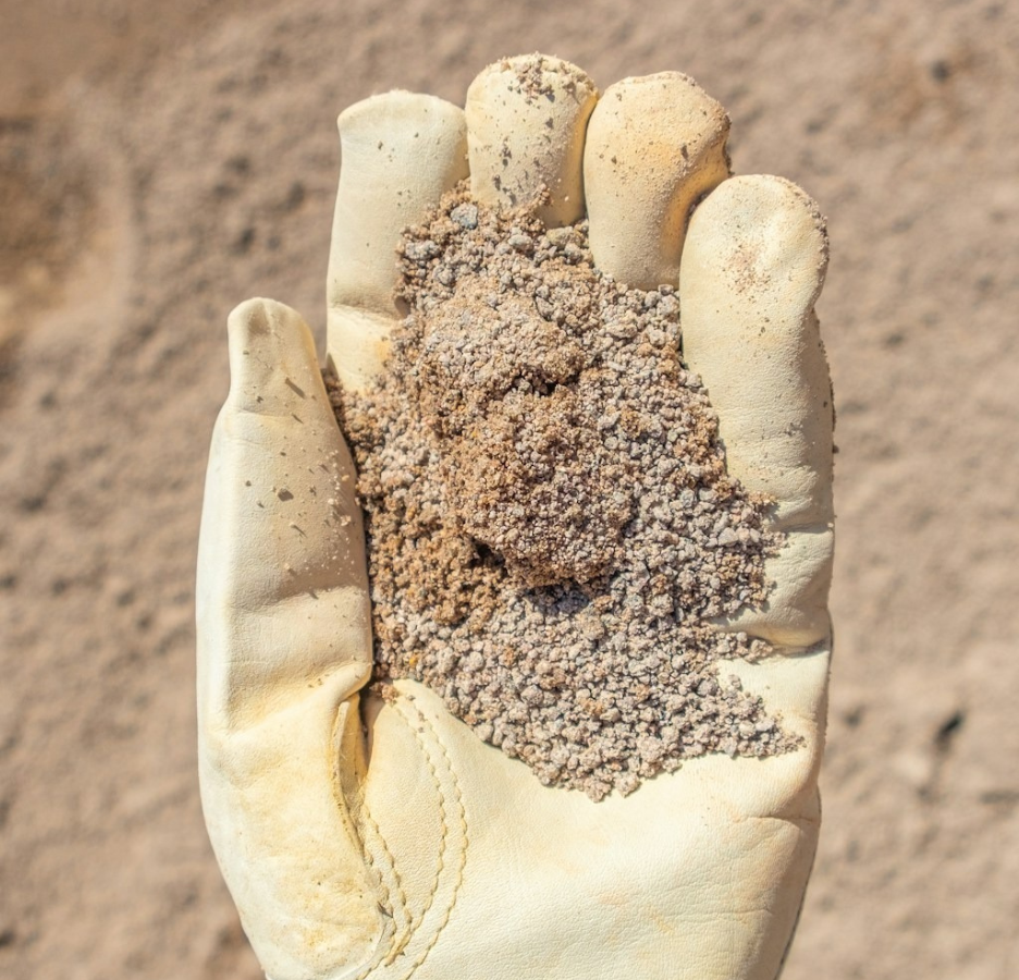 Dried Landfill Leachate